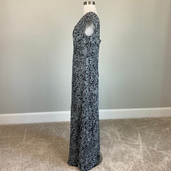 JS Collections Embroidered Lace Short Sleeve Evening Gown Blue Size 8 Dress - Picture 5 of 10